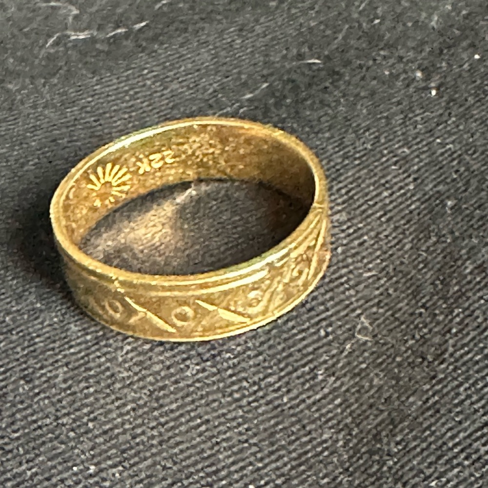 22k solid Gold Engraved Band Ring